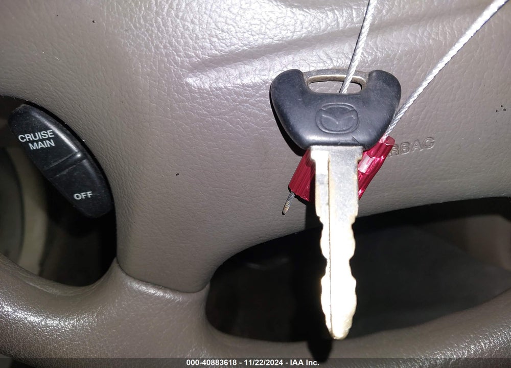 2002 MAZDA 626 LX VIN: 1YVGF22C525298724