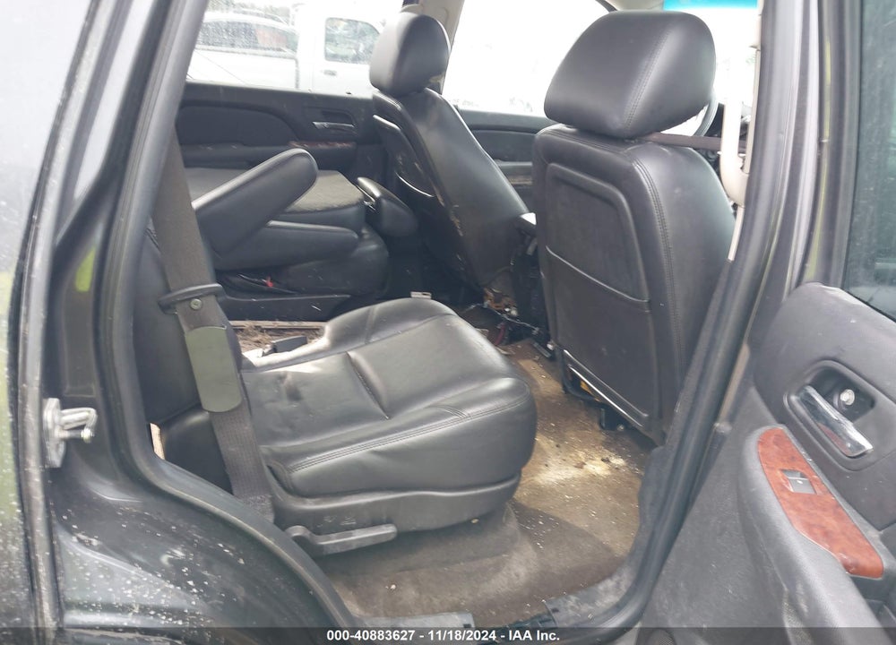2010 CHEVROLET TAHOE LTZ VIN: 1GNUCCE08AR164913