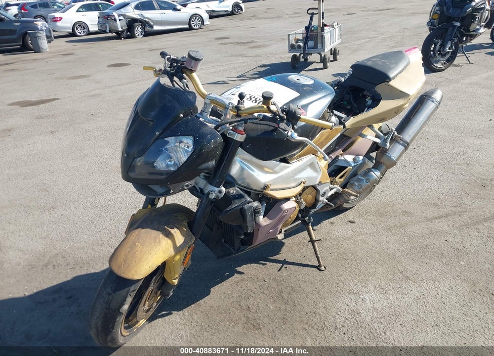 2010 APRILIA TUONO 1000 VIN: ZD4RRTT16AS001151