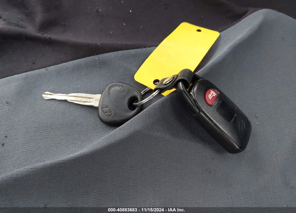 2008 HYUNDAI ELANTRA GLS/SE VIN: KMHDU46D08U366001