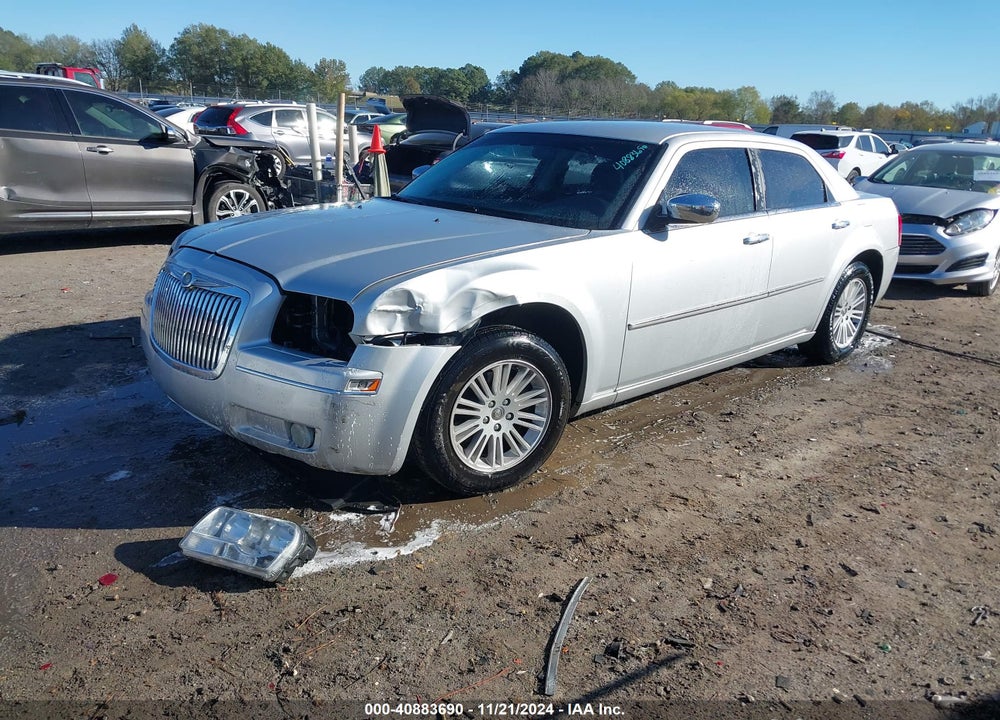 2010 CHRYSLER 300 TOURING/SIGNATURE SERIES/EXECUTIVE SERIES VIN: 2C3CA5CV8AH139941