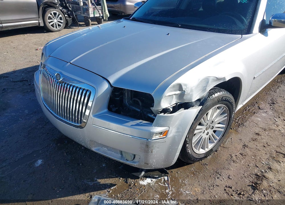 2010 CHRYSLER 300 TOURING/SIGNATURE SERIES/EXECUTIVE SERIES VIN: 2C3CA5CV8AH139941