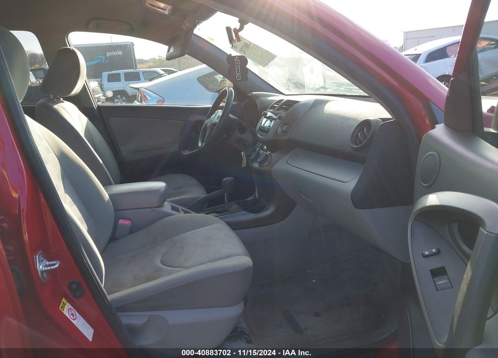 2011 TOYOTA RAV4 VIN: JTMBF4DV7BD042553