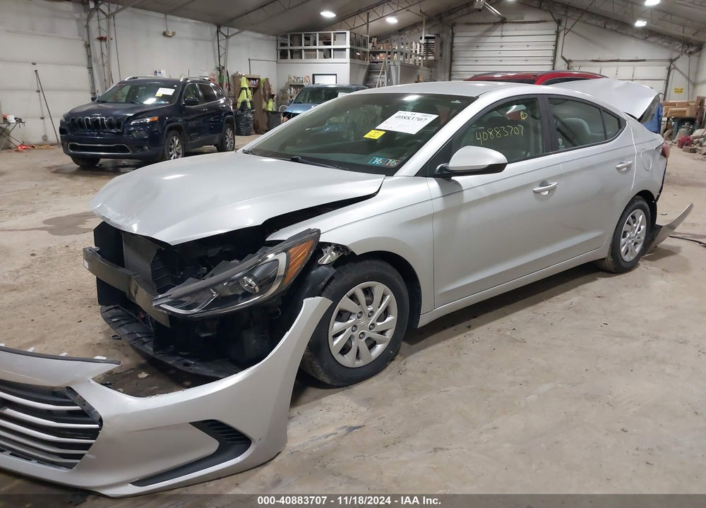 2018 HYUNDAI ELANTRA VIN: 5NPD74LF8JH260090