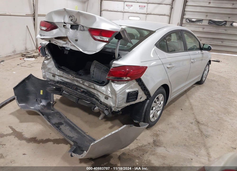 2018 HYUNDAI ELANTRA VIN: 5NPD74LF8JH260090