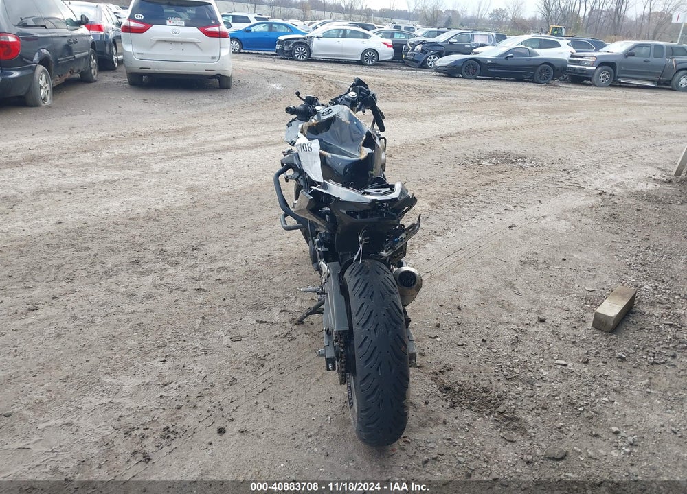 2018 KAWASAKI EX400 VIN: JKAEXKH11JDA11994