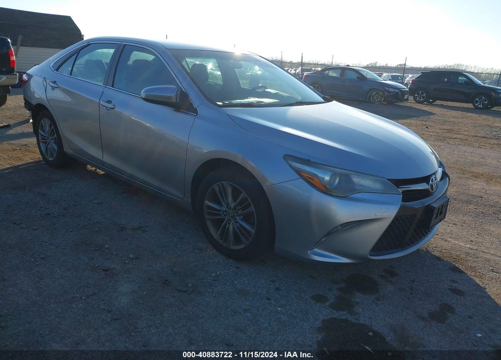 2015 TOYOTA CAMRY SE VIN: 4T1BF1FK1FU032491