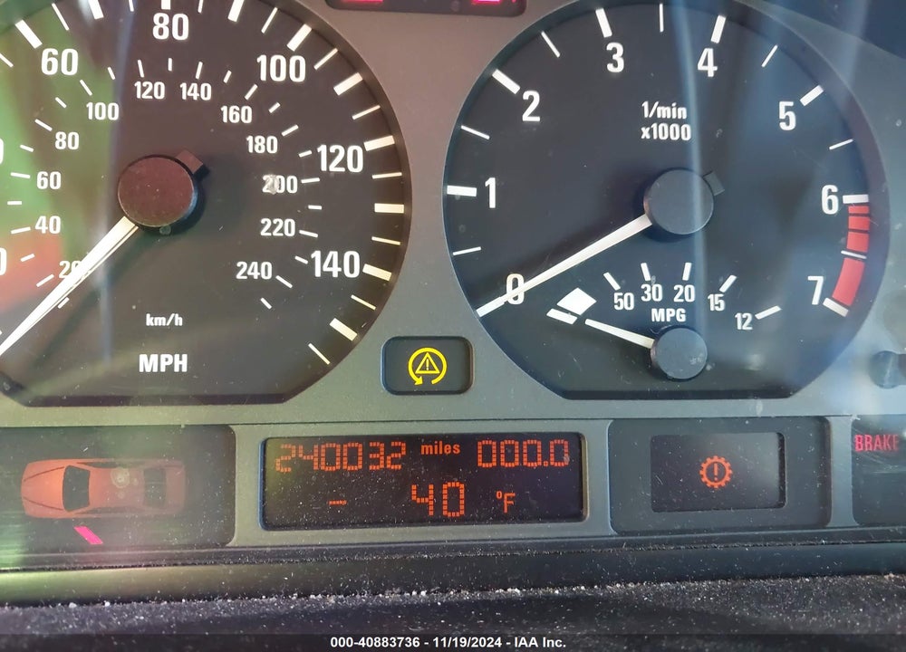 2001 BMW 325I VIN: WBAAW33481ET41084