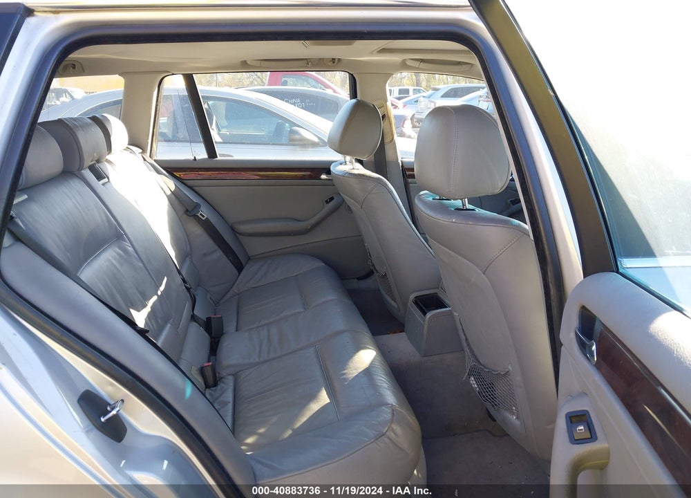 2001 BMW 325I VIN: WBAAW33481ET41084