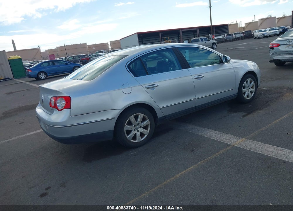 2008 VOLKSWAGEN PASSAT TURBO VIN: WVWJK73C78E123516