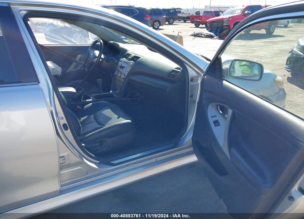 2011 TOYOTA CAMRY SE VIN: 4T1BF3EK1BU204977