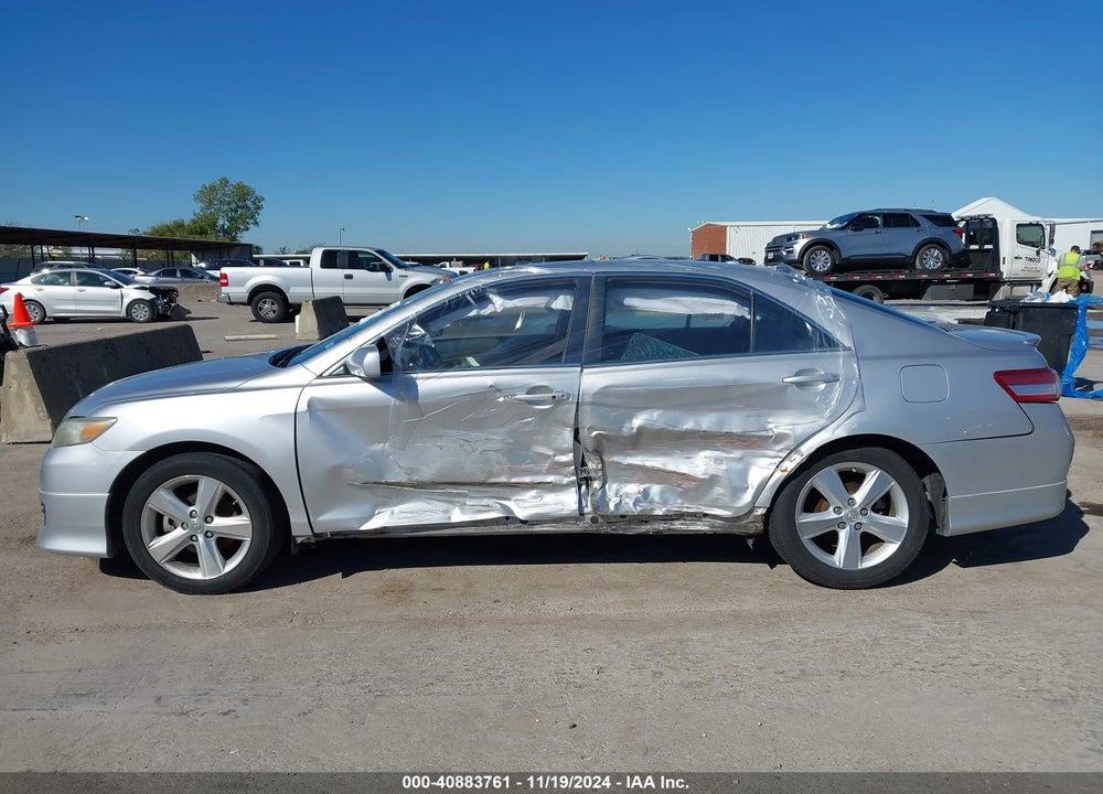 2011 TOYOTA CAMRY SE VIN: 4T1BF3EK1BU204977