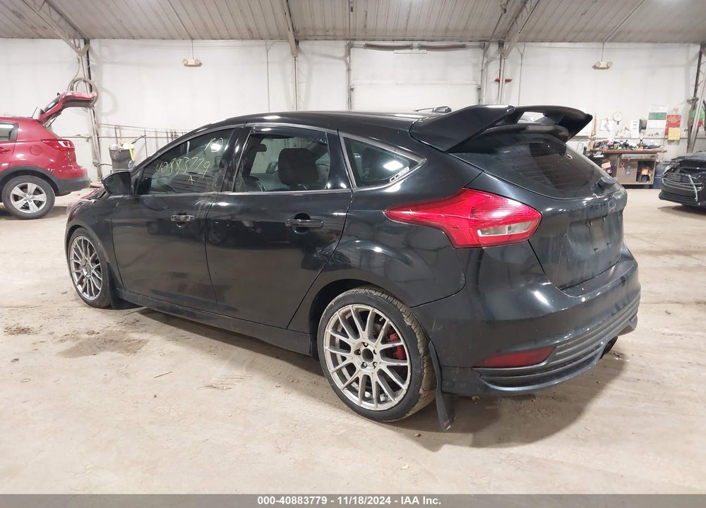 2015 FORD FOCUS ST VIN: 1FADP3L98FL344245