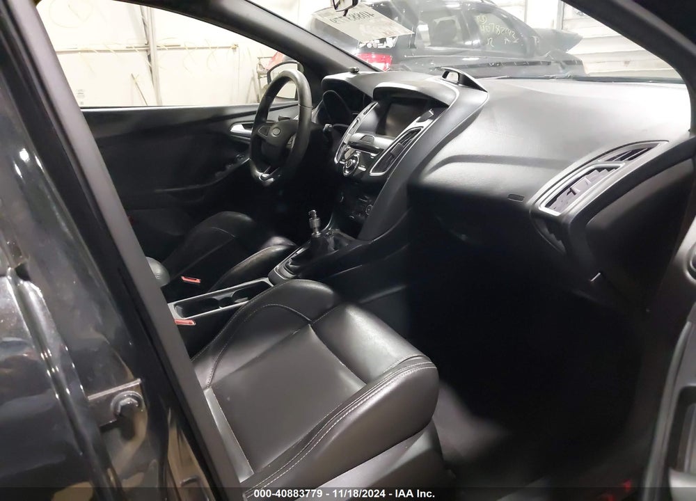 2015 FORD FOCUS ST VIN: 1FADP3L98FL344245
