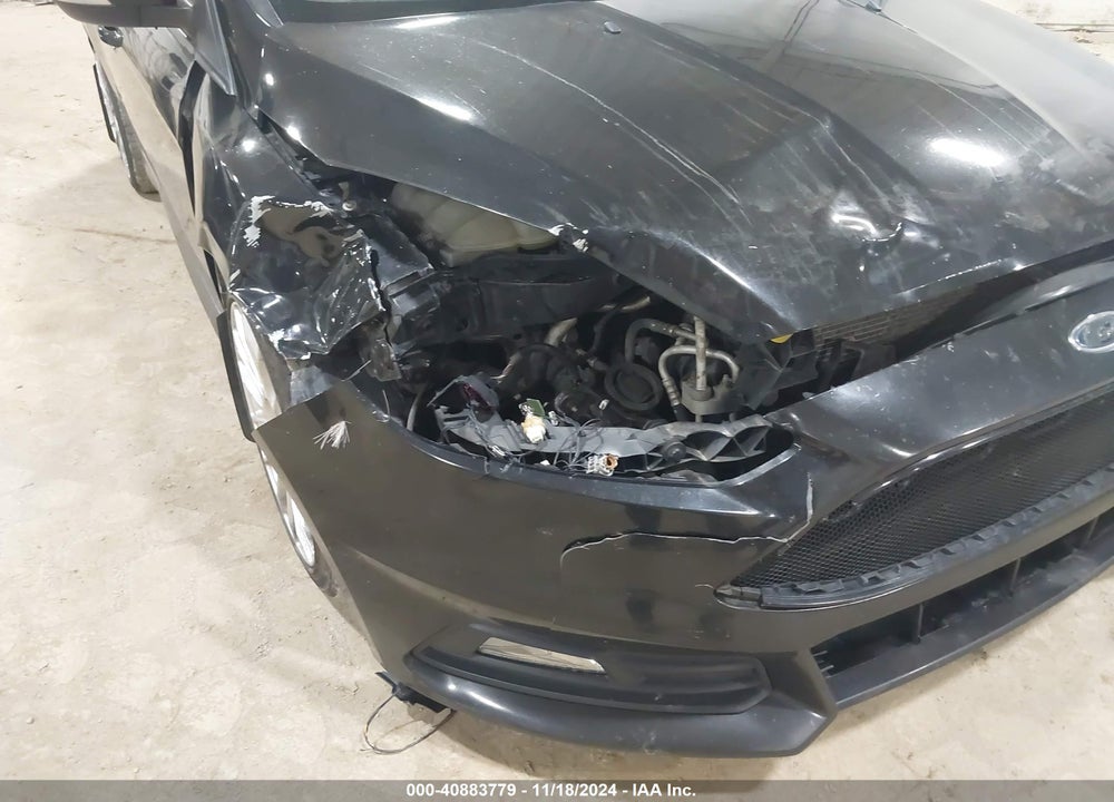 2015 FORD FOCUS ST VIN: 1FADP3L98FL344245