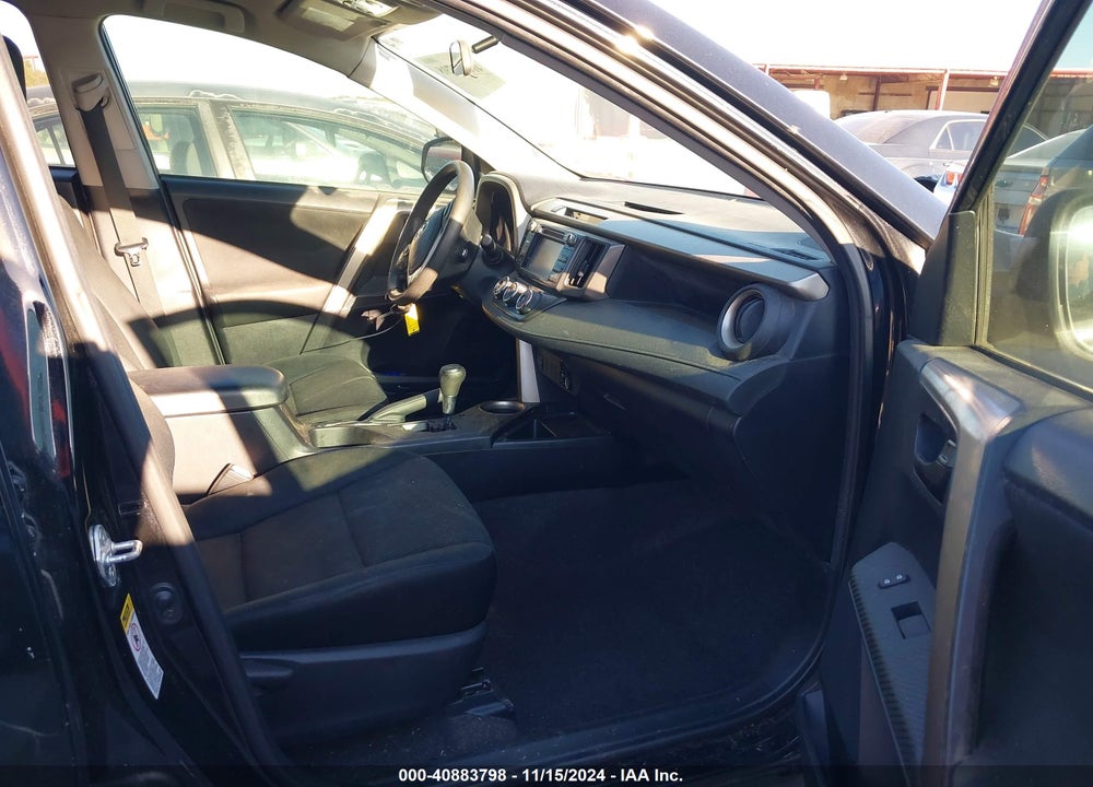 2015 TOYOTA RAV4 LE VIN: 2T3ZFREV8FW152661