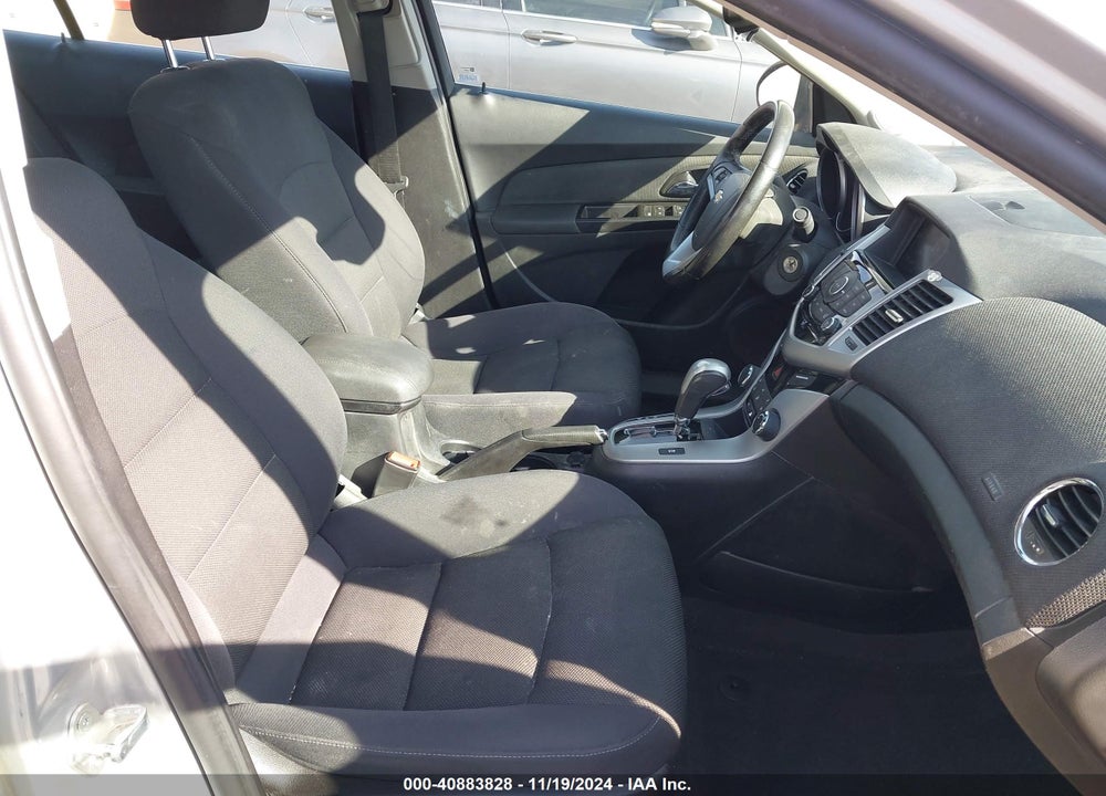 2014 CHEVROLET CRUZE 1LT AUTO VIN: 1G1PC5SB6E7217626
