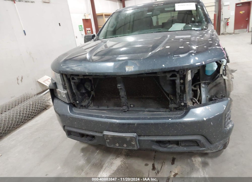 2020 CHEVROLET SILVERADO 1500 4WD STANDARD BED CUSTOM VIN: 3GCPYBEH9LG205656