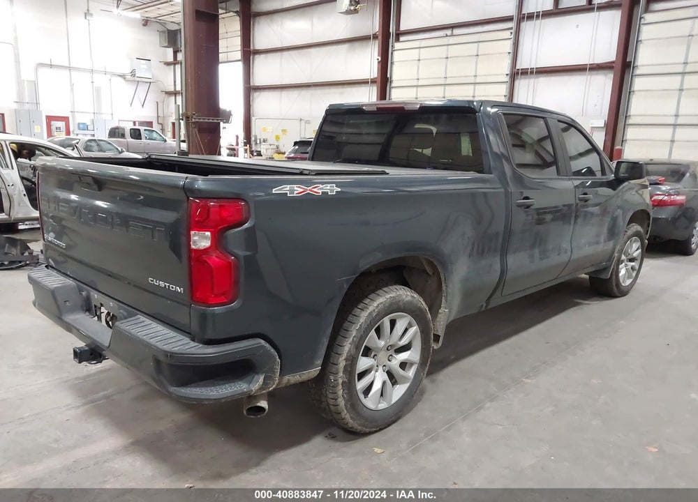 2020 CHEVROLET SILVERADO 1500 4WD STANDARD BED CUSTOM VIN: 3GCPYBEH9LG205656