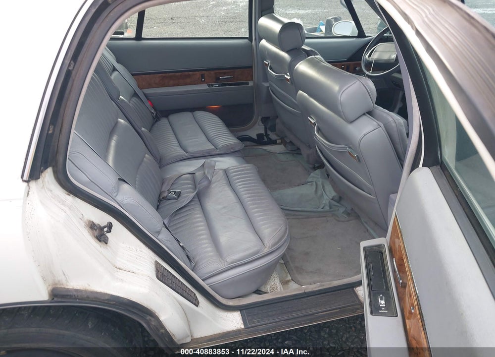 1991 BUICK PARK AVENUE VIN: 1G4CW53L3M1689784