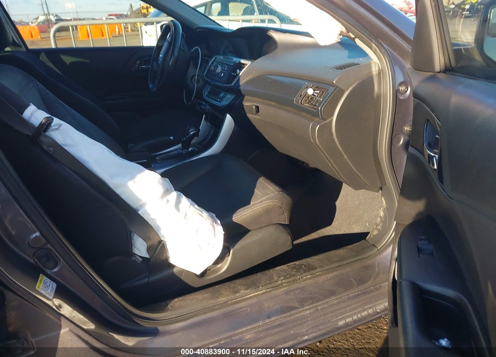 2013 HONDA ACCORD SPORT VIN: 1HGCR2F52DA003856