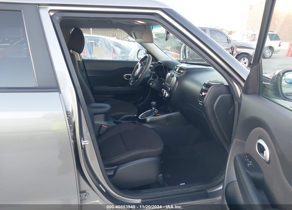 2018 KIA SOUL VIN: KNDJN2A2XJ7540143