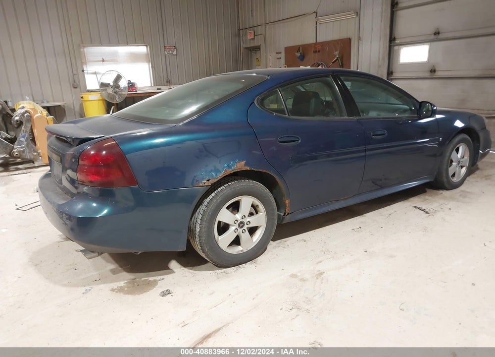 2006 PONTIAC GRAND PRIX VIN: 2G2WP552561277144