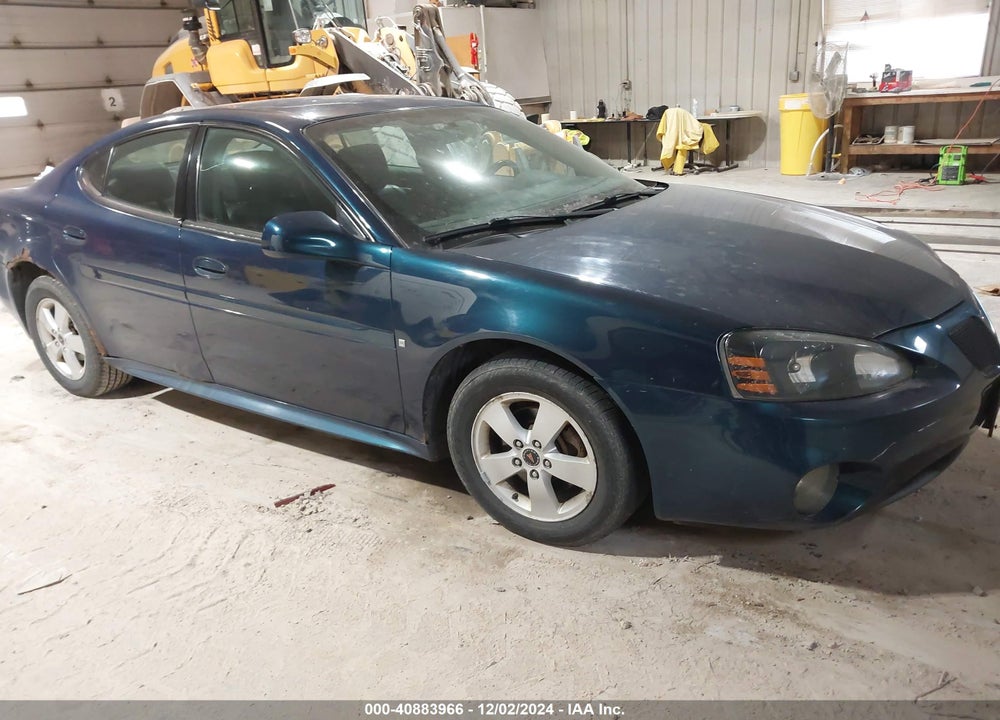 2006 PONTIAC GRAND PRIX VIN: 2G2WP552561277144