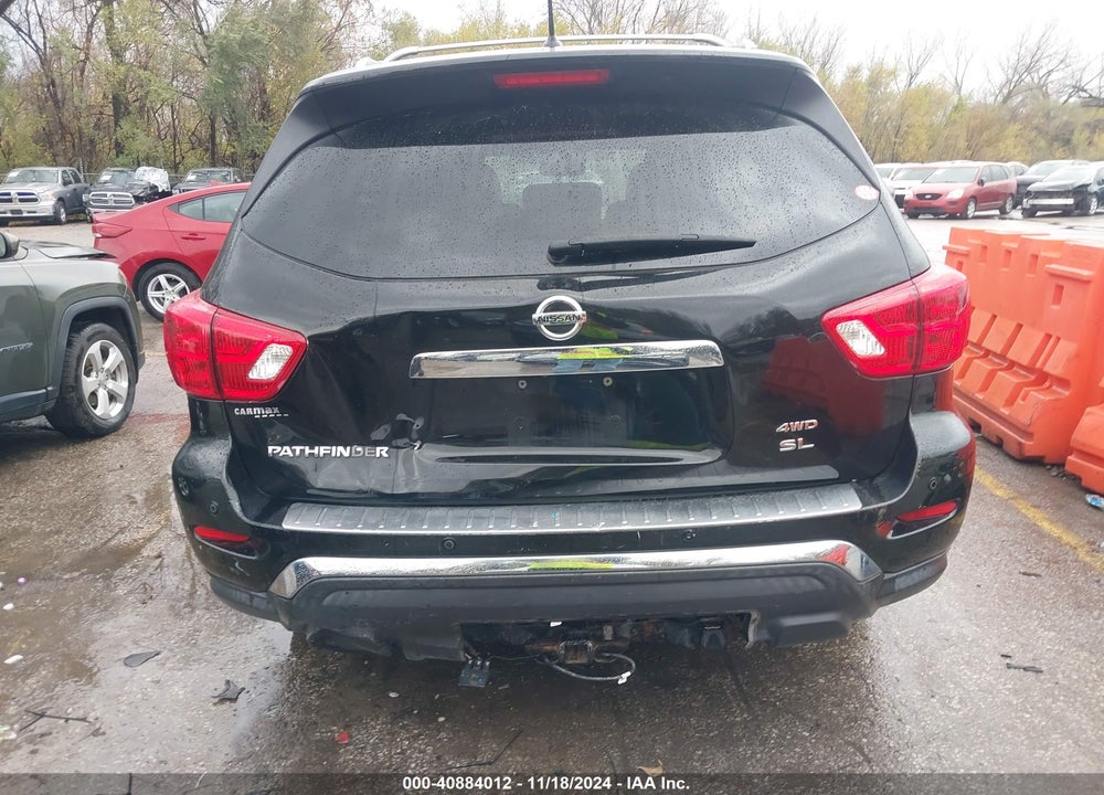 2017 NISSAN PATHFINDER SL VIN: 5N1DR2MM4HC603555