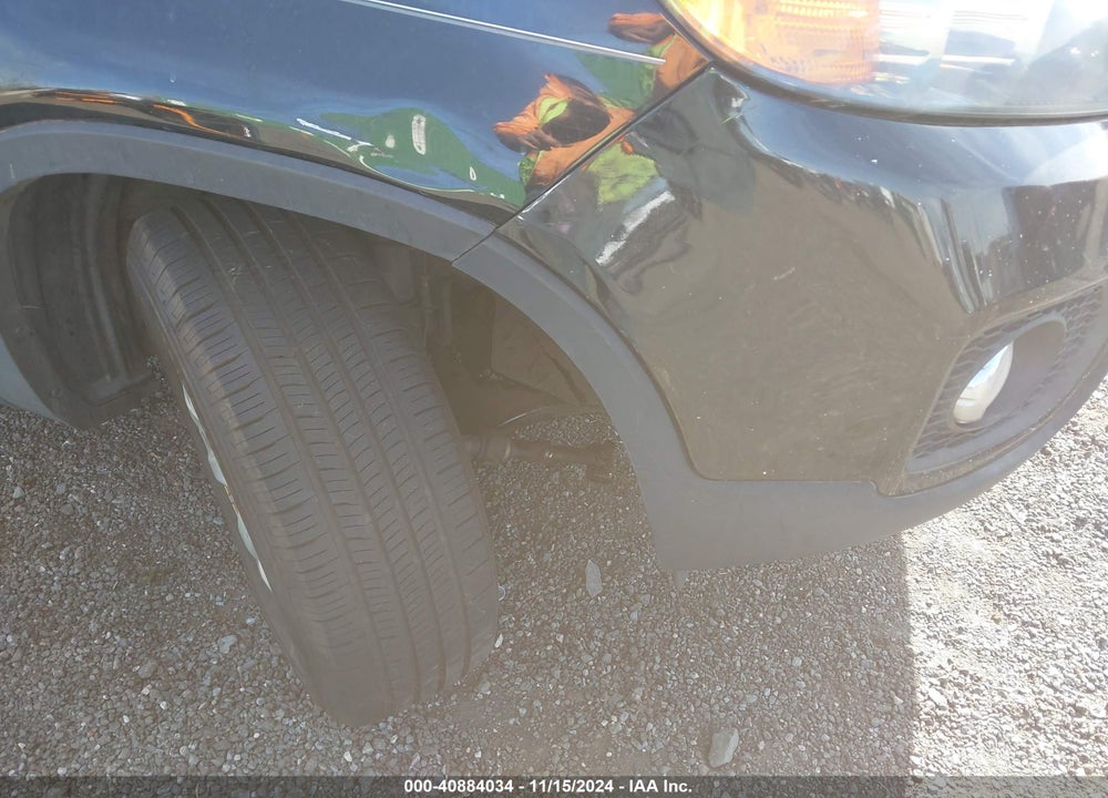 2013 KIA SORENTO LX VIN: 5XYKT3A16DG383659