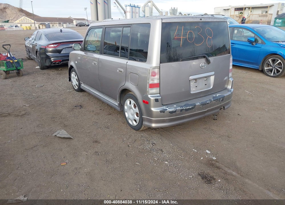 2005 SCION XB VIN: JTLKT324350193841