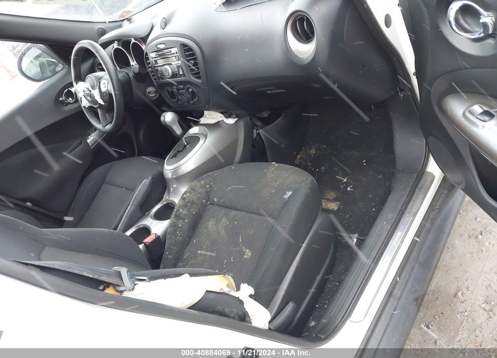 2014 NISSAN JUKE S VIN: JN8AF5MV3ET355714