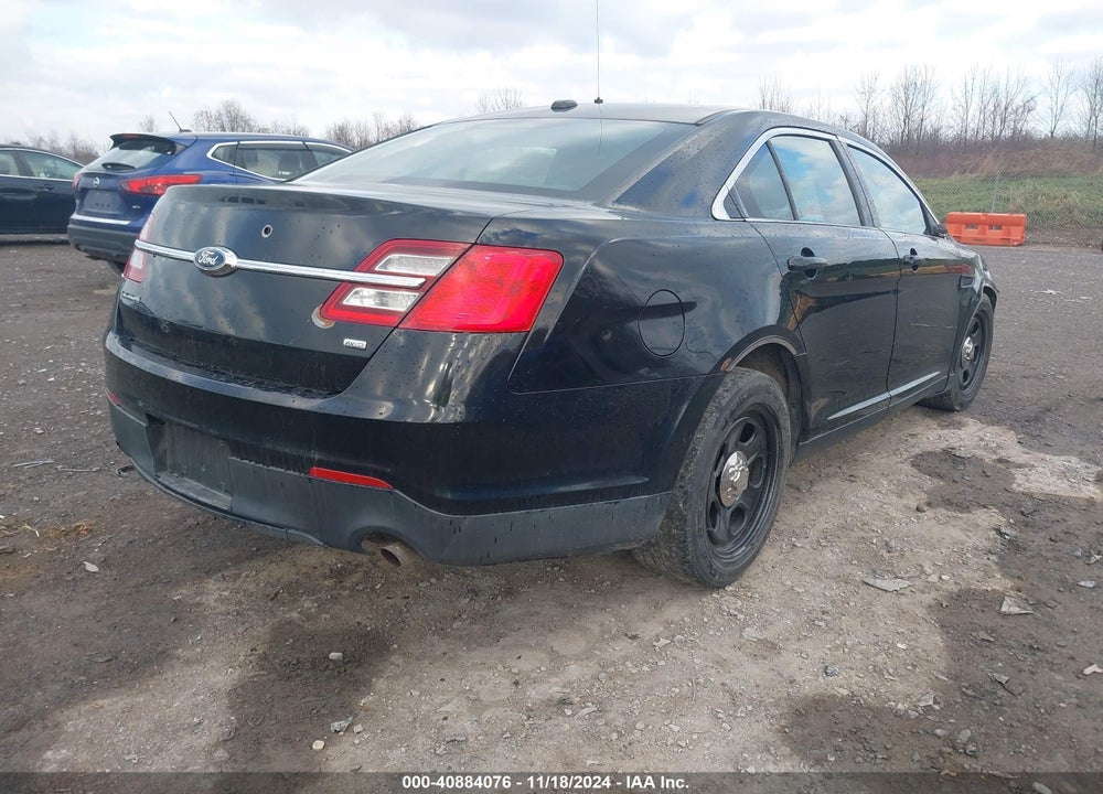 2013 FORD POLICE INTERCEPTOR VIN: 1FAHP2M8XDG162604
