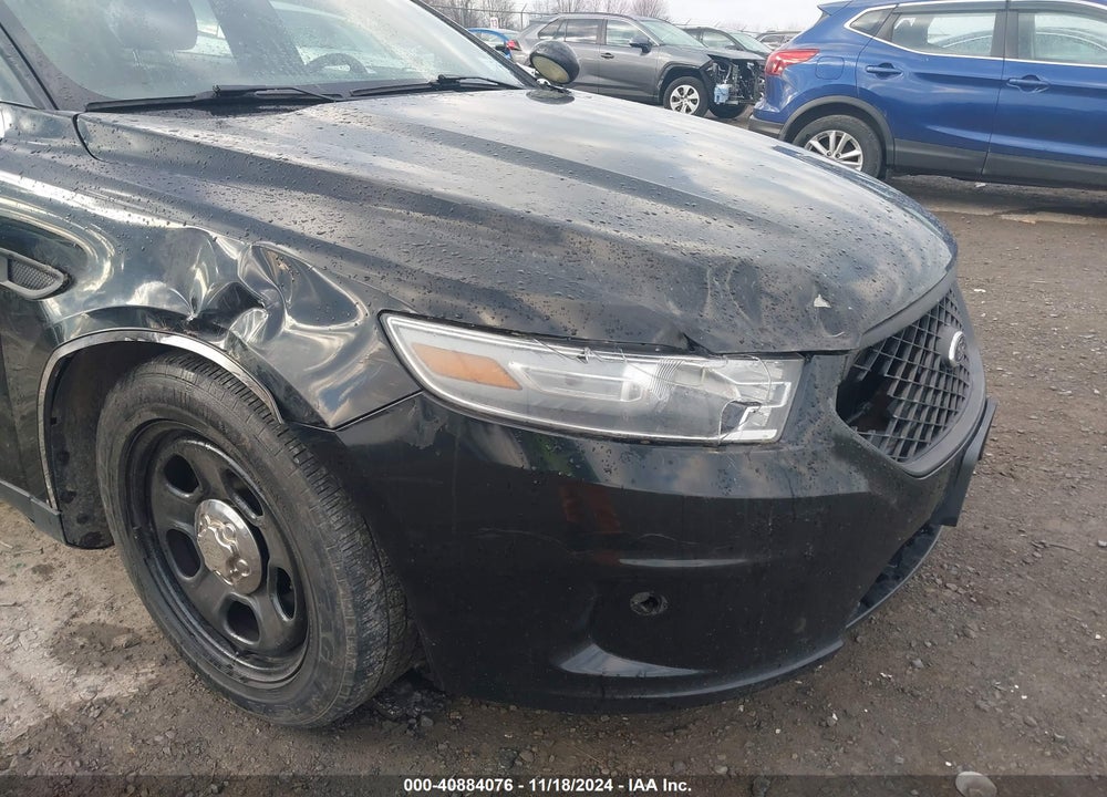 2013 FORD POLICE INTERCEPTOR VIN: 1FAHP2M8XDG162604