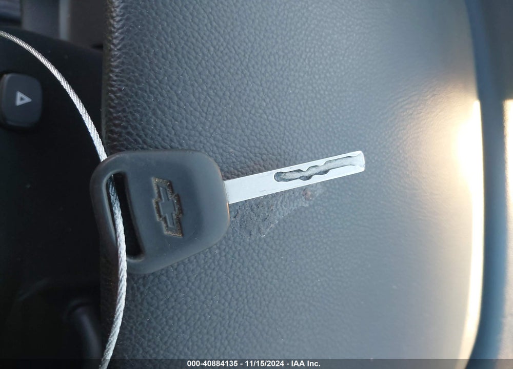 2014 CHEVROLET SILVERADO 1500 VIN: 1GCRCREH7EZ306620