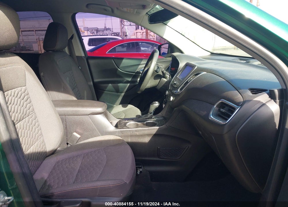 2018 CHEVROLET EQUINOX LT VIN: 2GNAXJEV3J6315000
