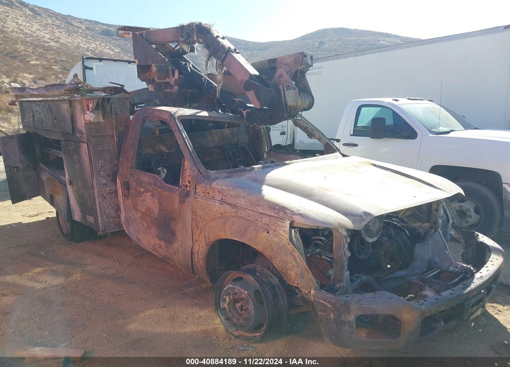 2011 FORD F-550 CHASSIS XL VIN: 1FDUF5HT5BEC07335
