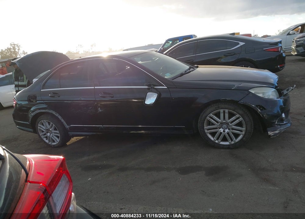 2008 MERCEDES-BENZ C 300 VIN: WDDGF54X38R032309