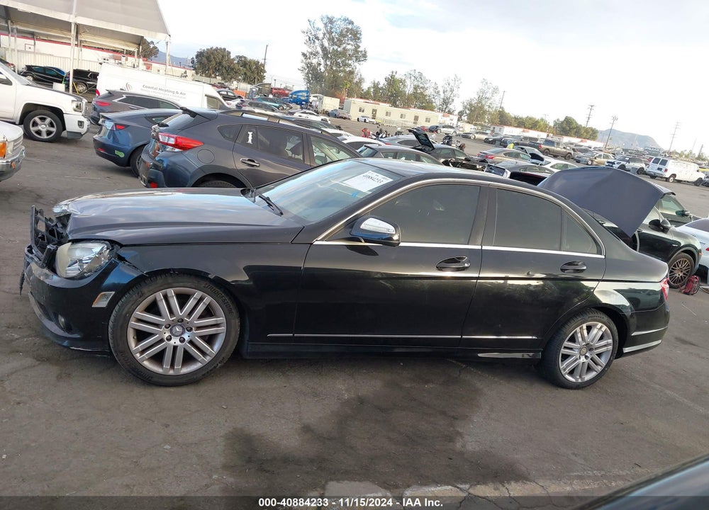 2008 MERCEDES-BENZ C 300 VIN: WDDGF54X38R032309