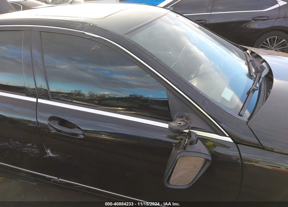2008 MERCEDES-BENZ C 300 VIN: WDDGF54X38R032309