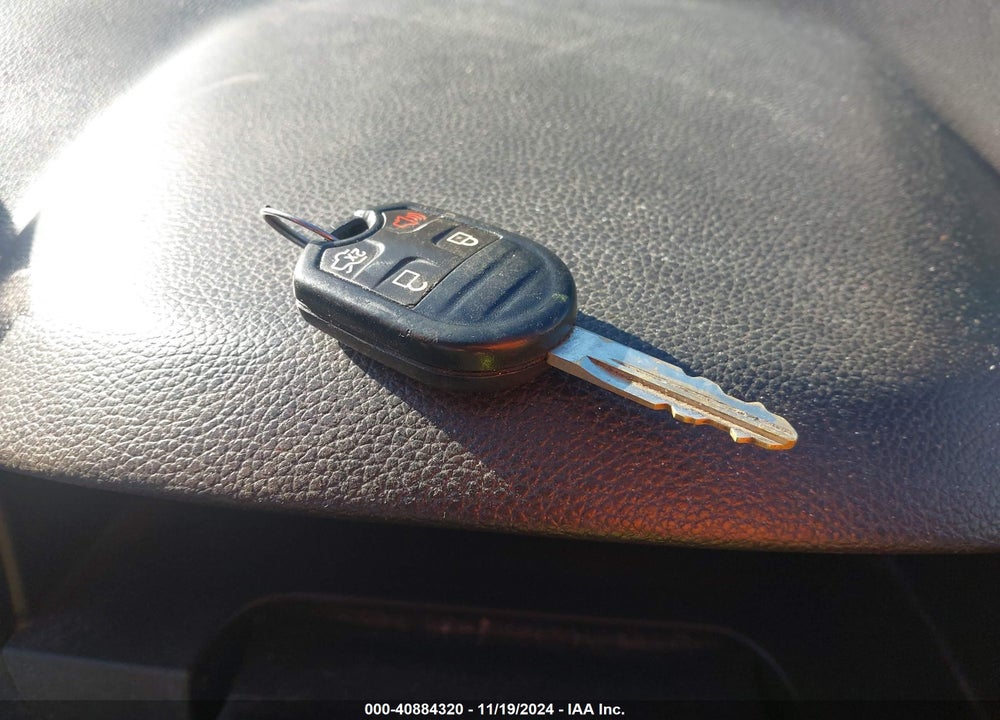 2011 FORD FUSION SE VIN: 3FAHP0HA5BR140954