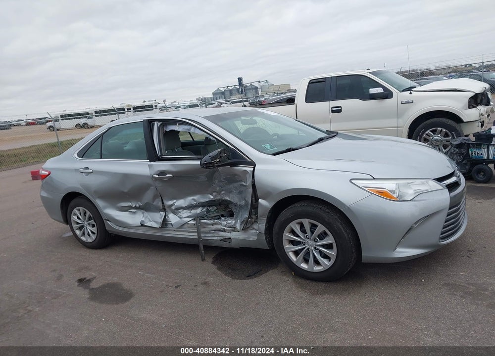 2017 TOYOTA CAMRY LE VIN: 4T1BF1FK8HU415590