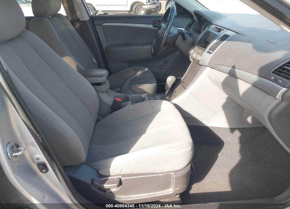 2009 HYUNDAI SONATA GLS VIN: 5NPET46C09H569162