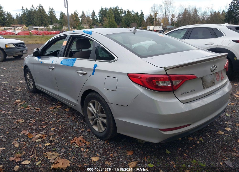 2015 HYUNDAI SONATA SE VIN: 5NPE24AF7FH147079
