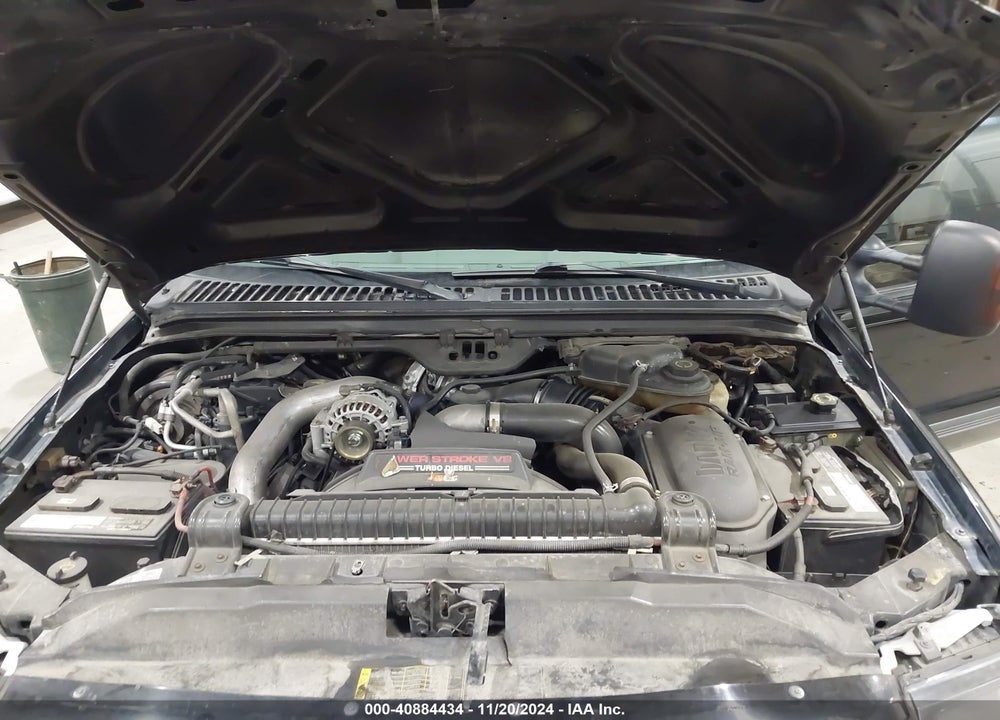 2004 FORD EXCURSION XLS/XLT VIN: 1FMSU41P94ED58704