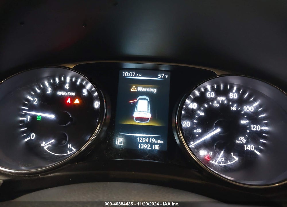 2014 NISSAN ROGUE SL VIN: 5N1AT2MV3EC852924