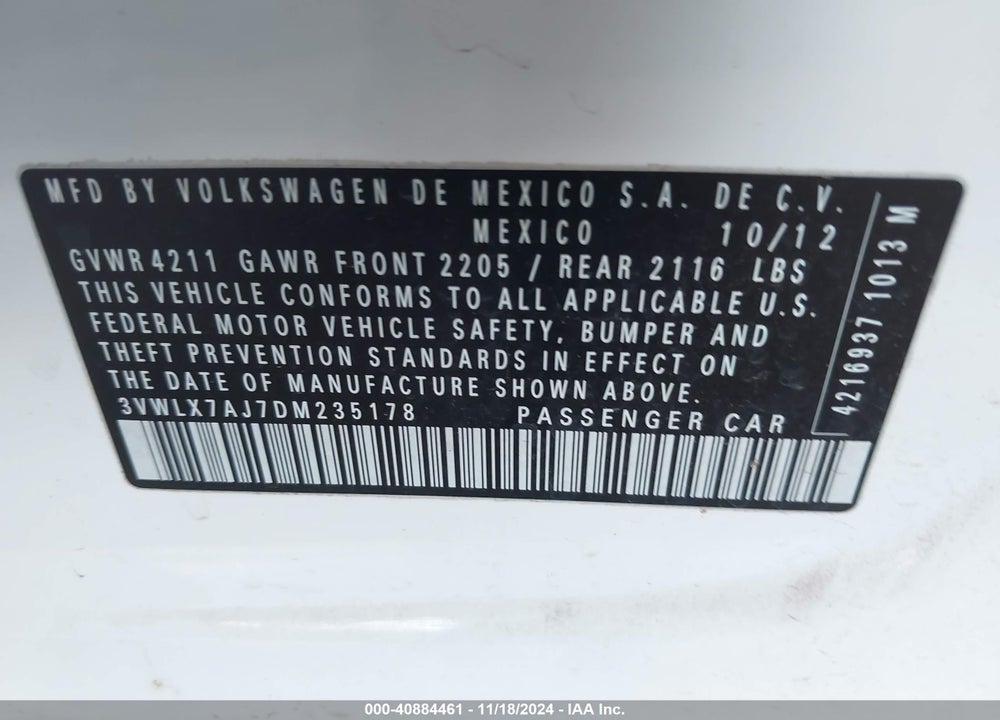 2013 VOLKSWAGEN JETTA 2.5L SEL VIN: 3VWLX7AJ7DM235178