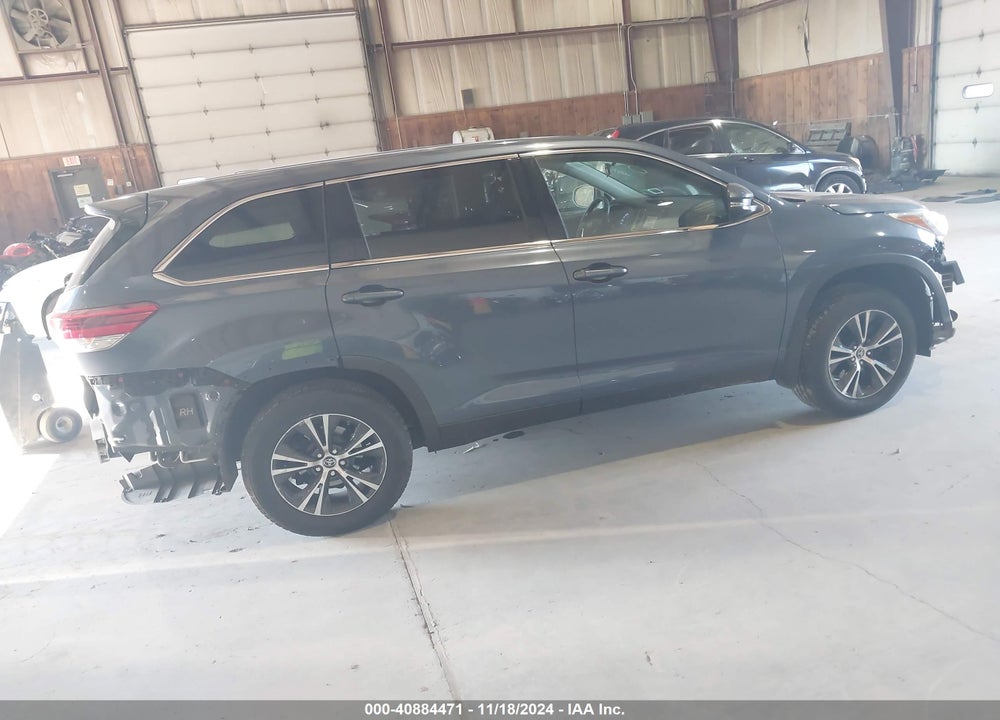 2019 TOYOTA HIGHLANDER LE VIN: 5TDBZRFH8KS740959