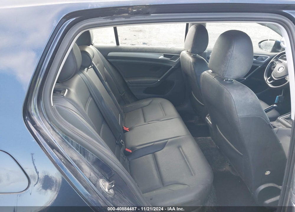 2015 VOLKSWAGEN GOLF TDI S 4-DOOR VIN: 3VWRA7AU4FM079111