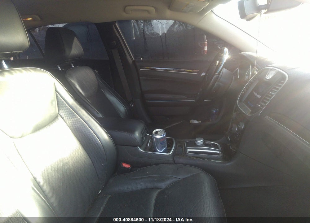 2018 CHRYSLER 300 LIMITED AWD VIN: 2C3CCAKGXJH257947